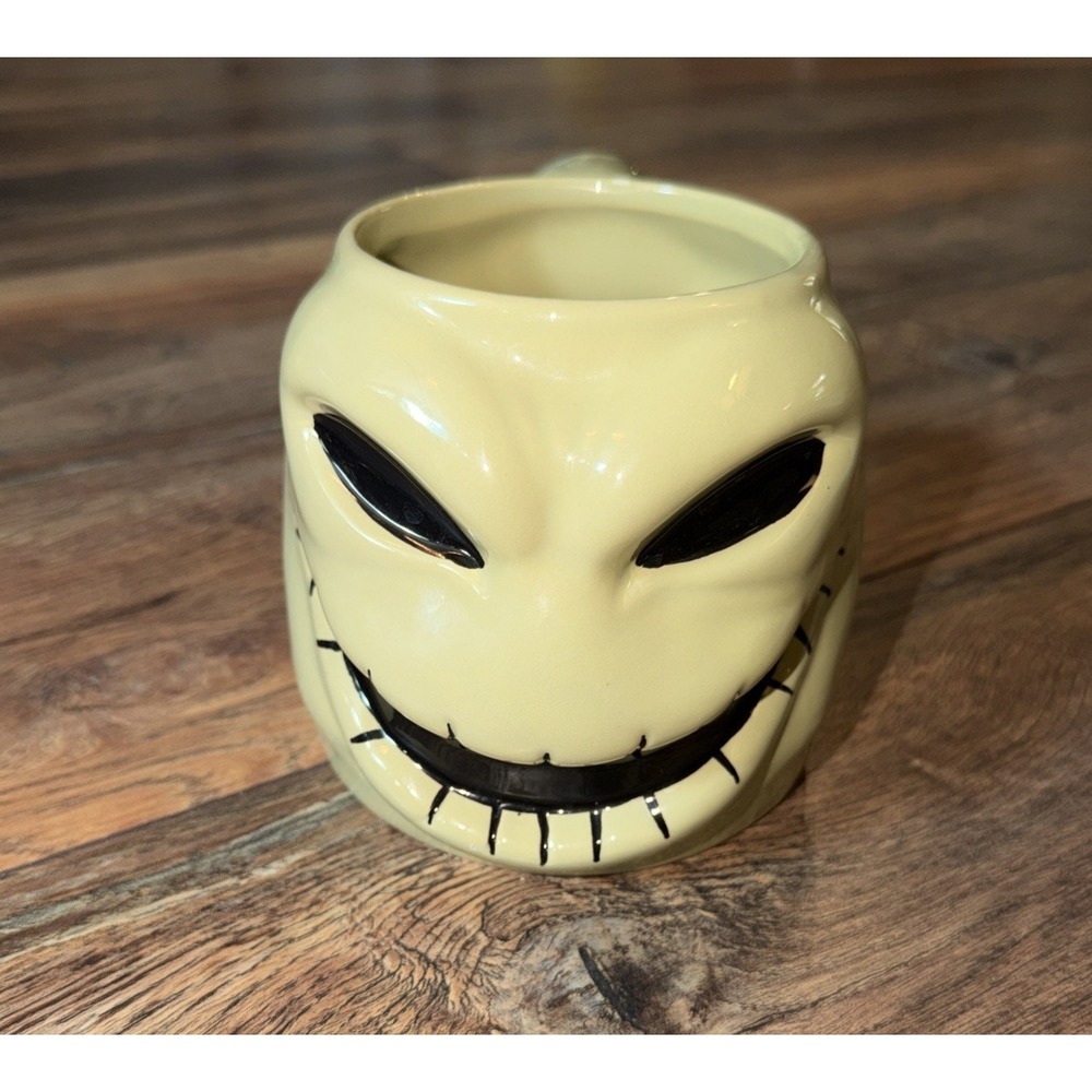 Nightmare Before Christmas‎ 20 oz Oogie Boogie Coffee Mug - Zak 08/2021